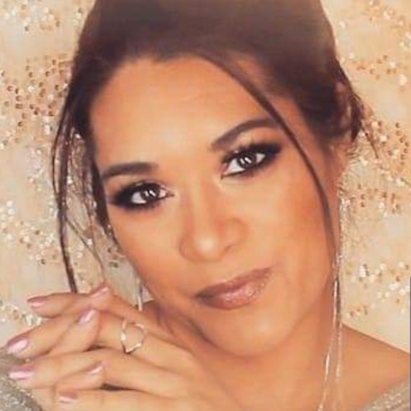 Meet your Posher, Carmelita - Picture 2 of 7